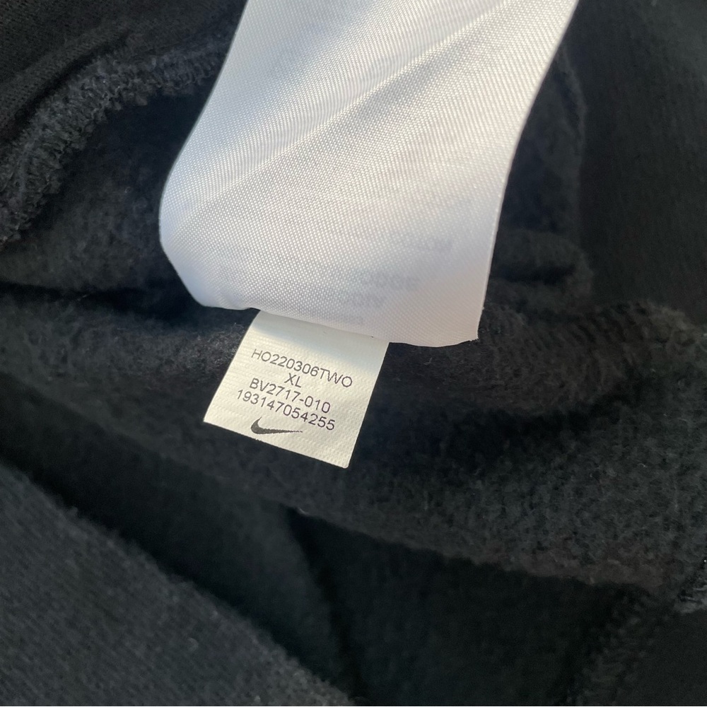 Nike Sportswear Girls Black White Hoodie Pull Over Athletic Oversized Size XL - Picture 6 of 8